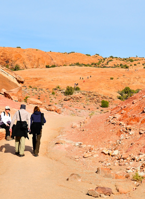 Arches National Park walk to Delicate Arch